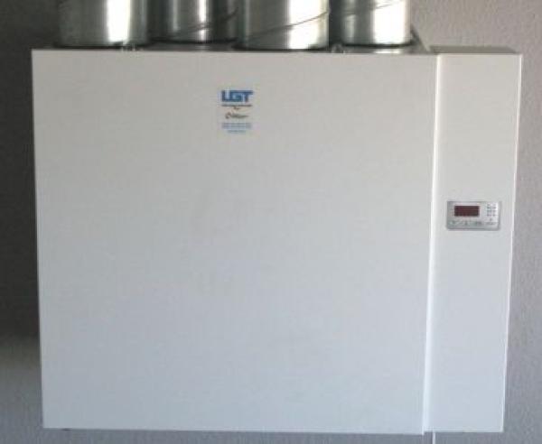 Wohnraumlüftungsgerät 180m³/h mit internem Bypass